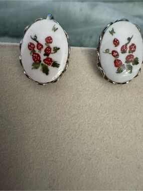 Vintage Strawberry Enamel Clip-On Earrings (3/4 inch)